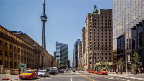 cheapest flights vancouver to toronto.